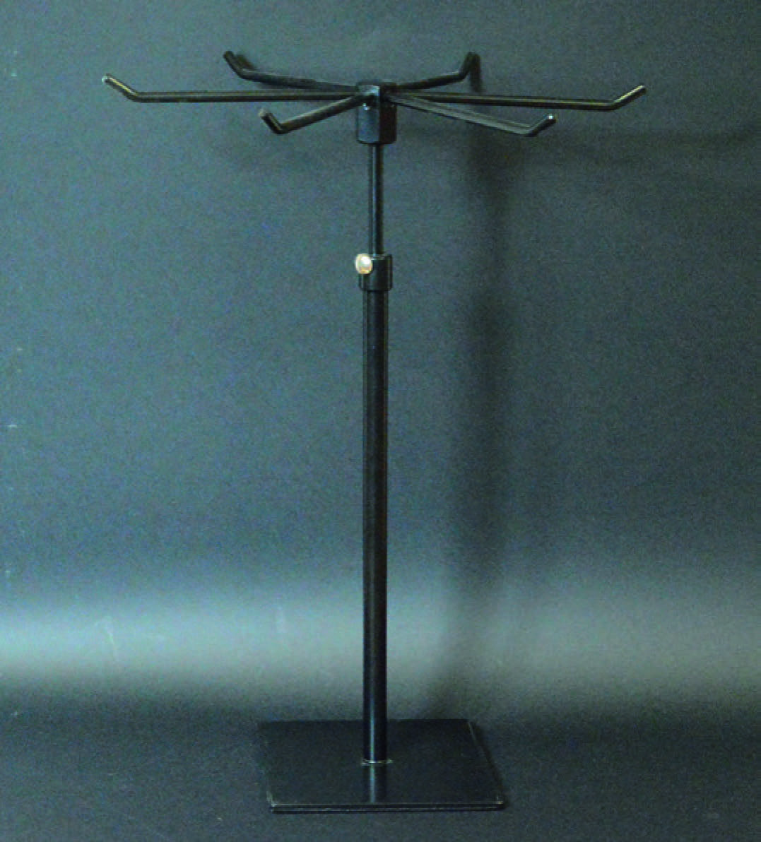 Countertop revolving racks and key-chain displays