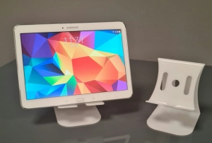White plexiglass tablet display