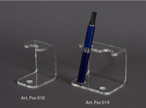 Clear plexiglass electronic cigarette display