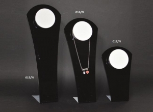 Black and white plexiglass necklace display