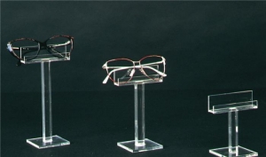 Clear plexiglass eyewear display
