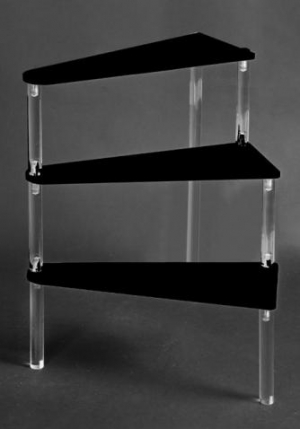 Plexiglass step unit display